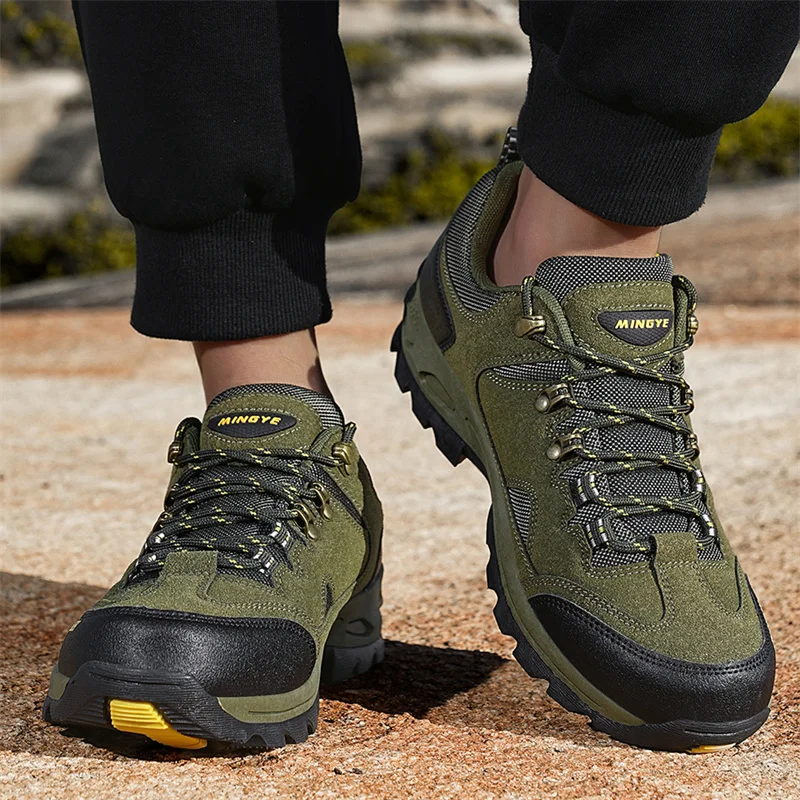 2025 Comfortable Outdoor Sports Anti Slip Walking Shoes Spring and Autumn Mountaineering Shoes Fashion Women's Hiking Shoes