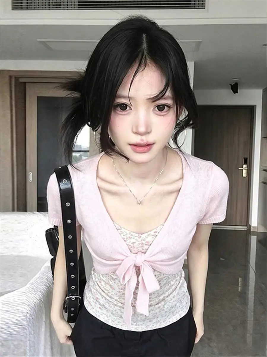 Korean Sweet V-neck Floral Splicing Short Sleeve Knitted Top Women Summer Halter Neck Two-piece Set Super Beautiful Top