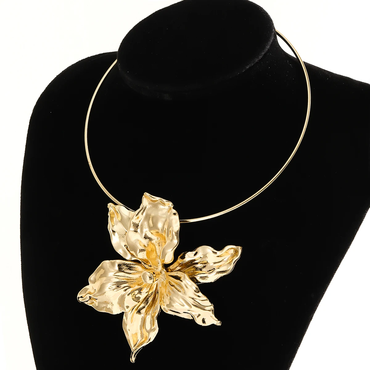 Best lady 2024 New ZAA Fashion Heavy Metal Style Alloy Flower Collar Elegant & Noble Multiple Colors Available