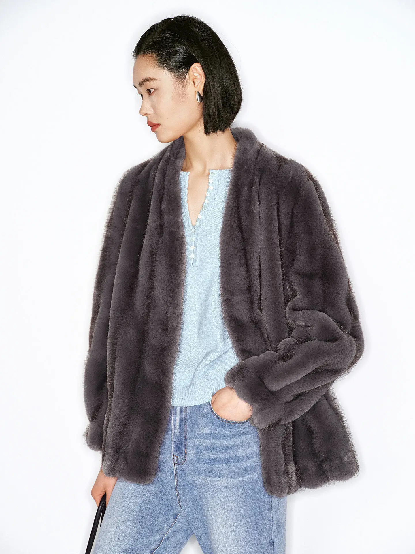 

Экологичная винтажная женская зимняя куртка из искусственного меха норки с V-образным вырезом, ветрозащитная, узкого кроя