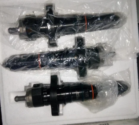 

K19 KTA19 KTA19-C525S10 KT19-M600 Common Rail Fuel Injector 3087587-20 3087587-28 3087587