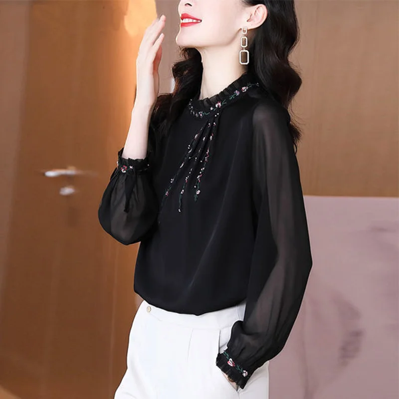 Elegant Solid Color Loose Ruffles Embroidery Blouse 2022 Autumn New Casual Tops Oversized All-match Commute Women\'s Shirt