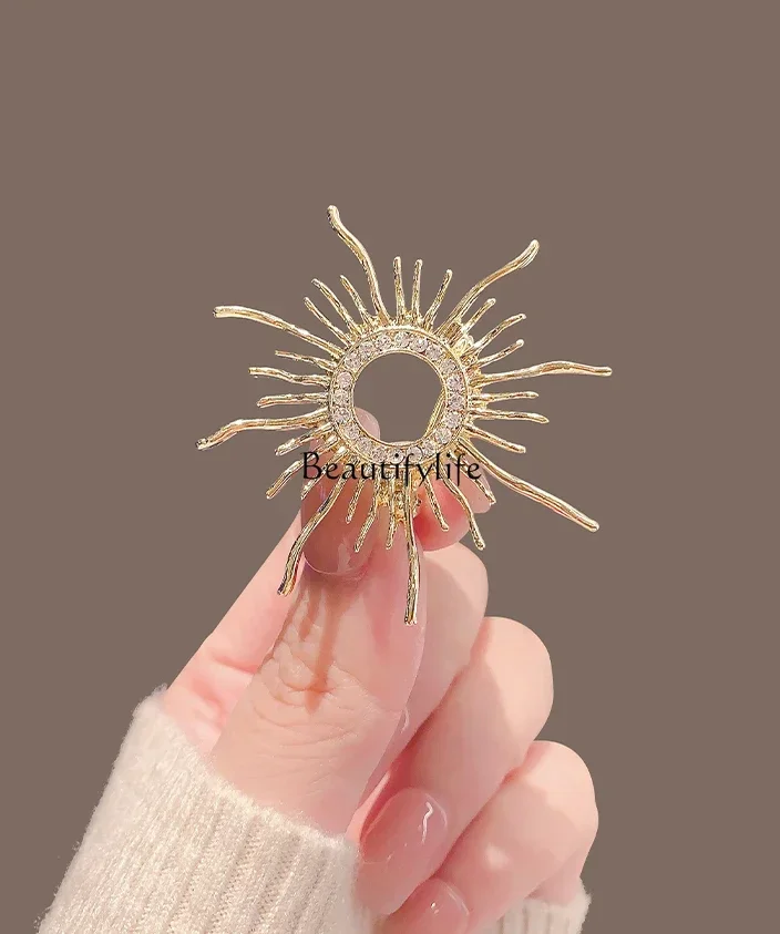 

Temperament Wild Brooch Suit Coat Pin Accessories