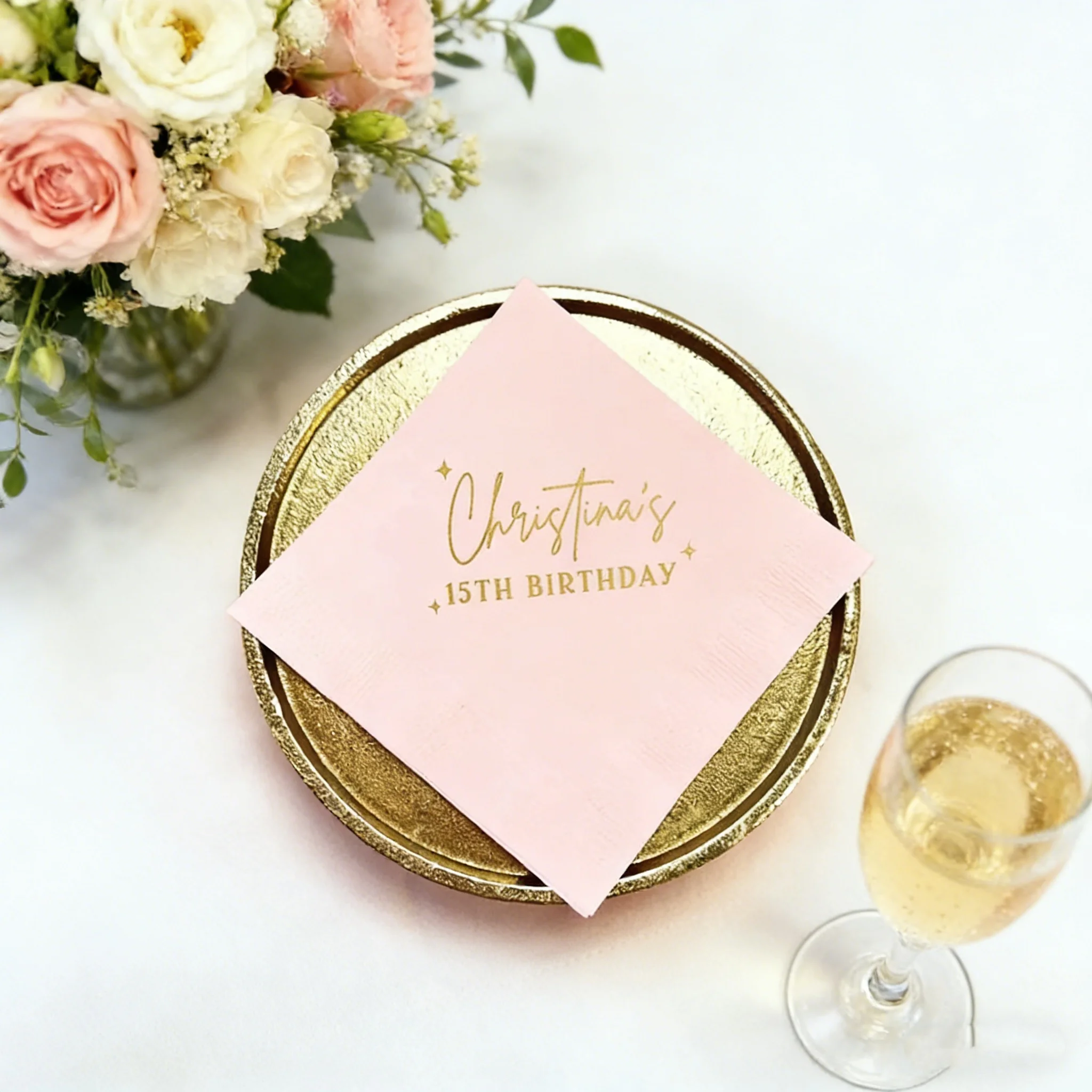 

50 шт. персонализированных салфеток для подростков на день рождения с рукописным шрифтом и фольгированным принтом, украшения для праздничного стола