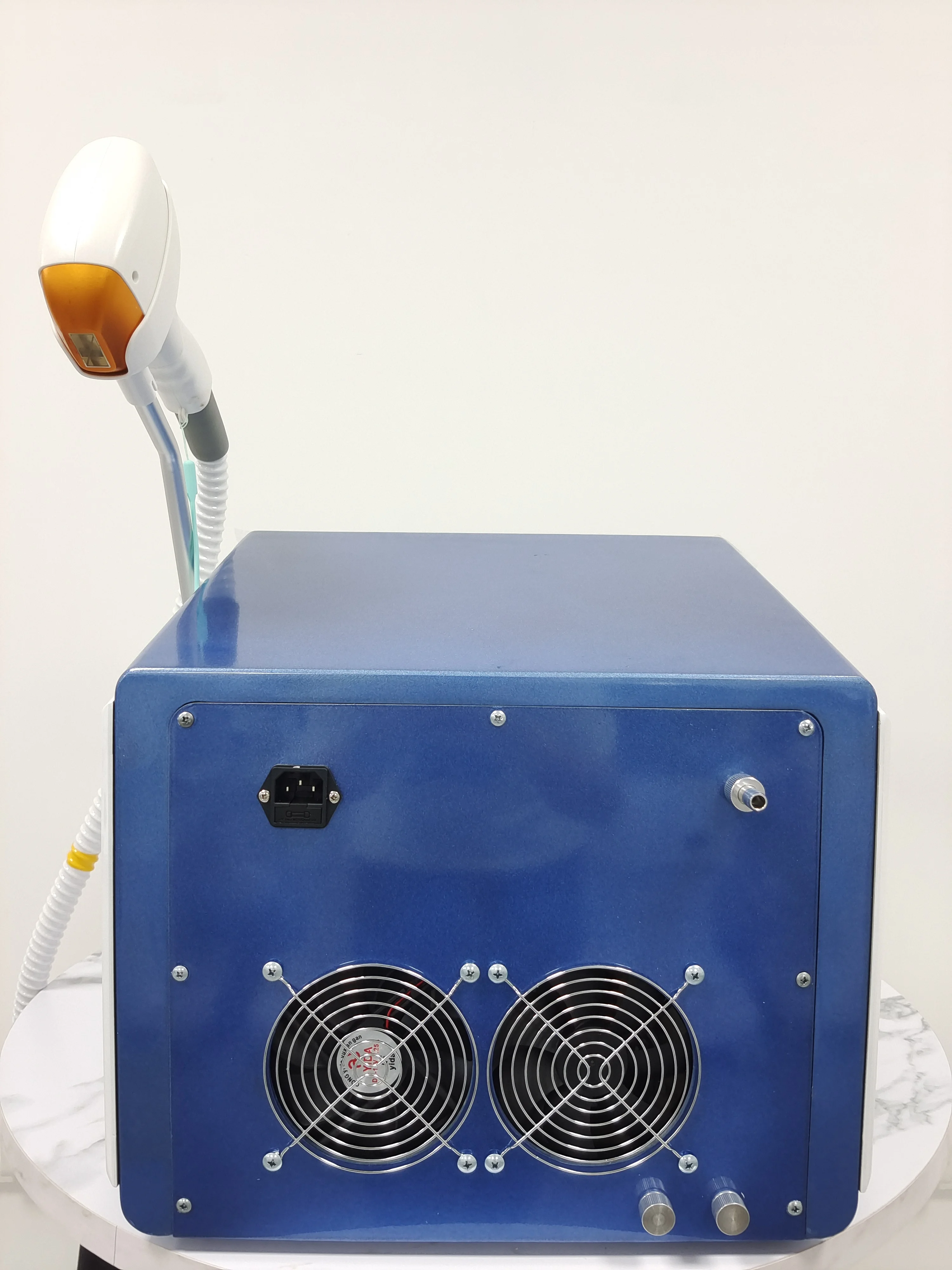 Professional Soprano Titanium  - огляд і ціна Ice Titanium Diode Laser Machine