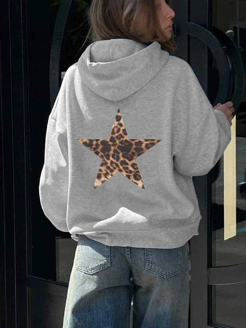 2026 Casual Womans Hoodies Leopard Pentagram Pattern Printing Pullovers Loose Pocket Warm Fleece Sweatshirts Autumn Female Top