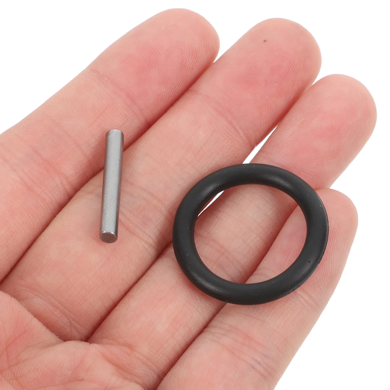 Zestaw 10 pierścieni ustalających do kluczy udarowych, zestaw kołków ustalających, czarne gumowe uszczelki, zestaw pierścieni uszczelniających do wymiany.