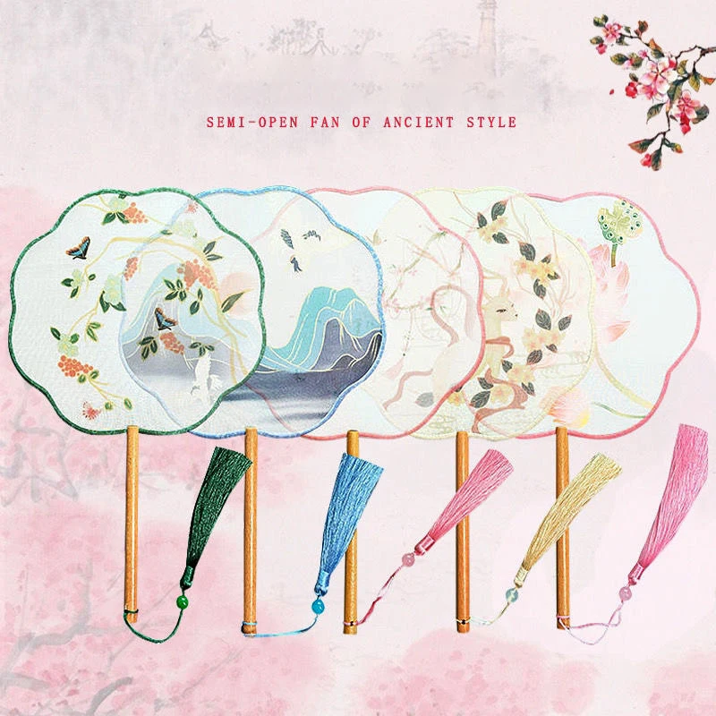 Oude Fan Groep Fan Chinese Stijl Dans Zomer Klassiek Kostuum Hanfu Vrouwen Kwastje Kleine Ronde Handheld Fan