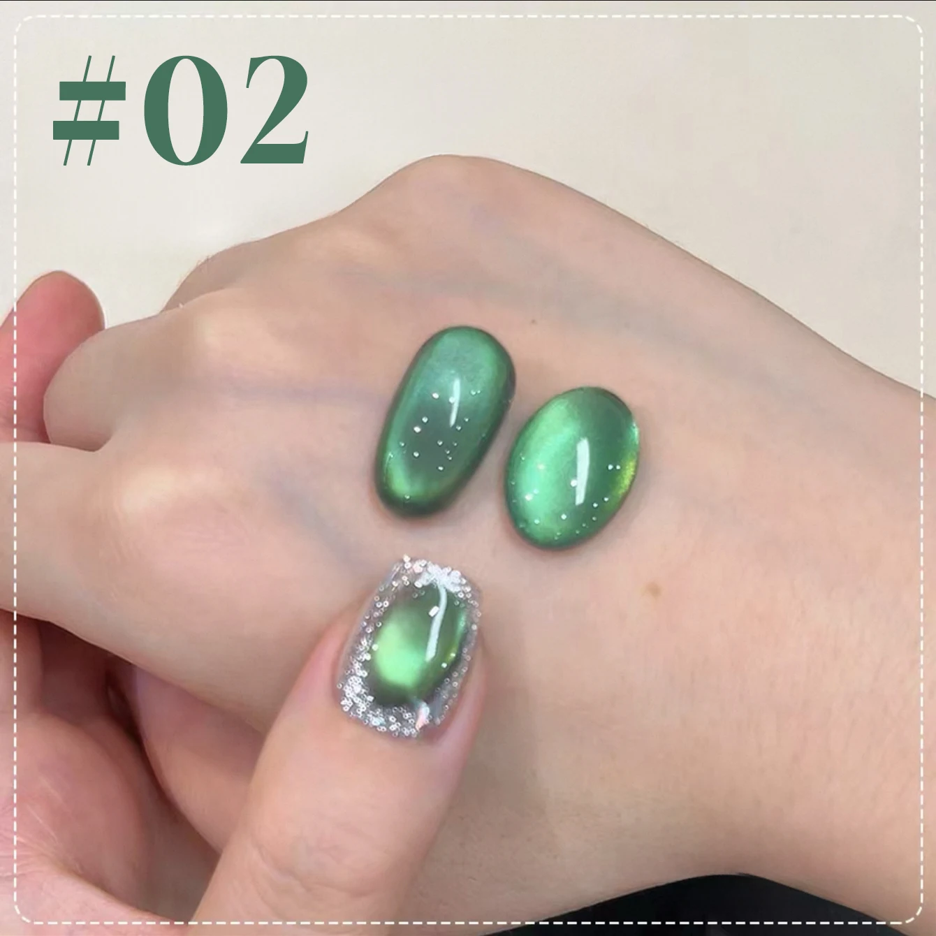 

1 шт. Новинка 2026 года, популярный гель-лак Huai Shui Bamboo Strobe Ice Clear Blue Green Light Glass Bead Cat Eye Magnetic для ногтей