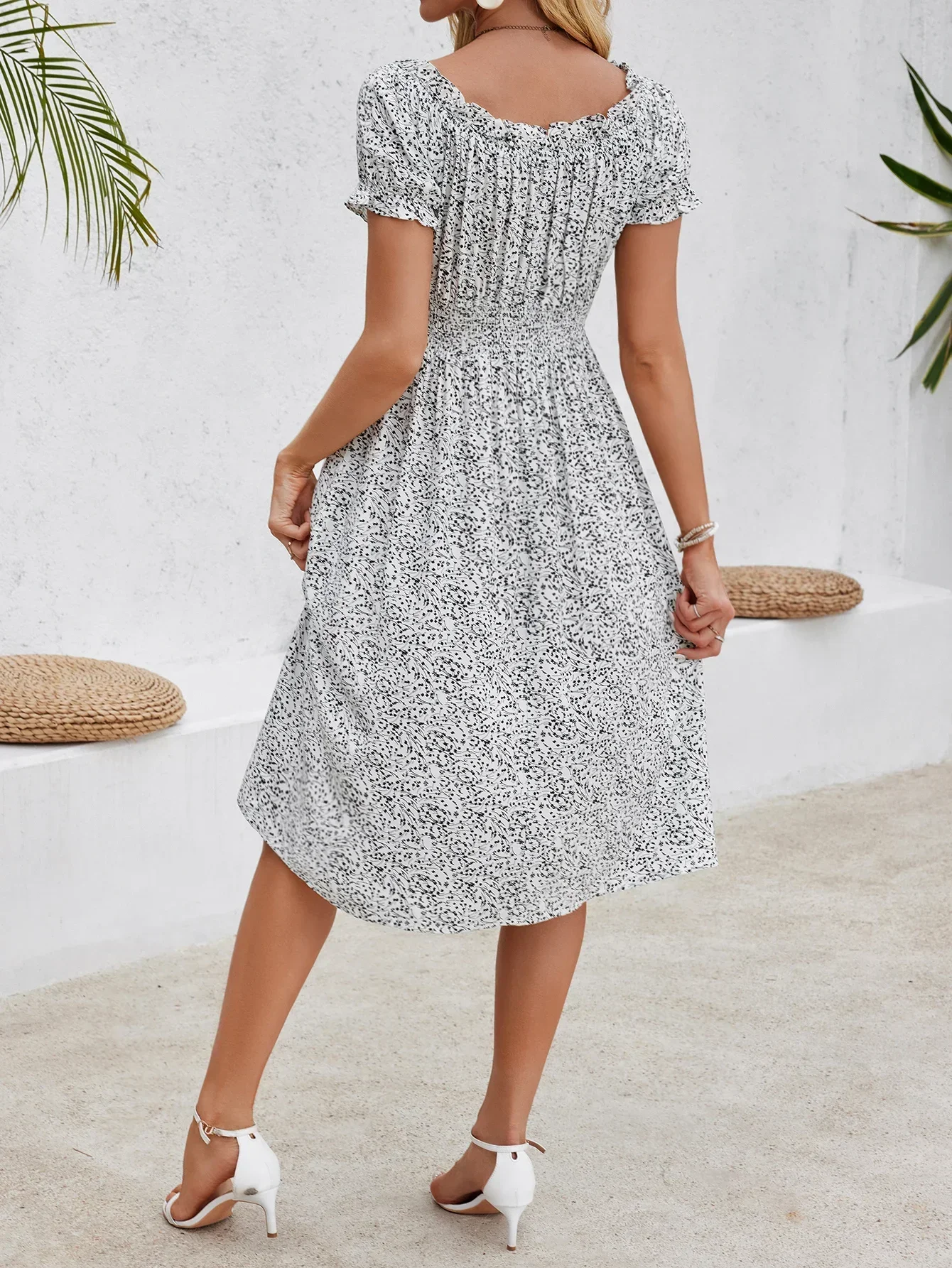 Dresses New Women's Comfortable Casual Floral Dress Short Sleeved Round Neck Sexy Bohemian Beach Dress