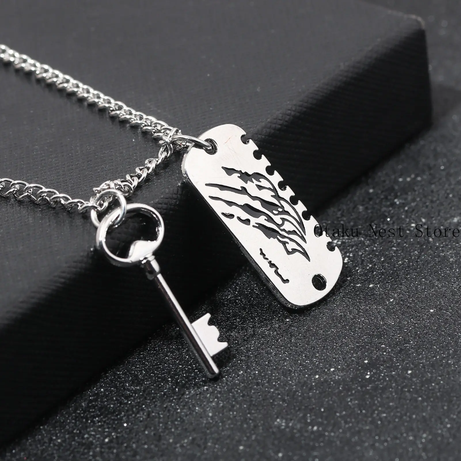 colar-pingente-anime-love-and-deepspace-valko-caleb-acessorio-de-cosplay-chaveiro-de-metal-pingente-para-bolsa-presente-de-aniversario