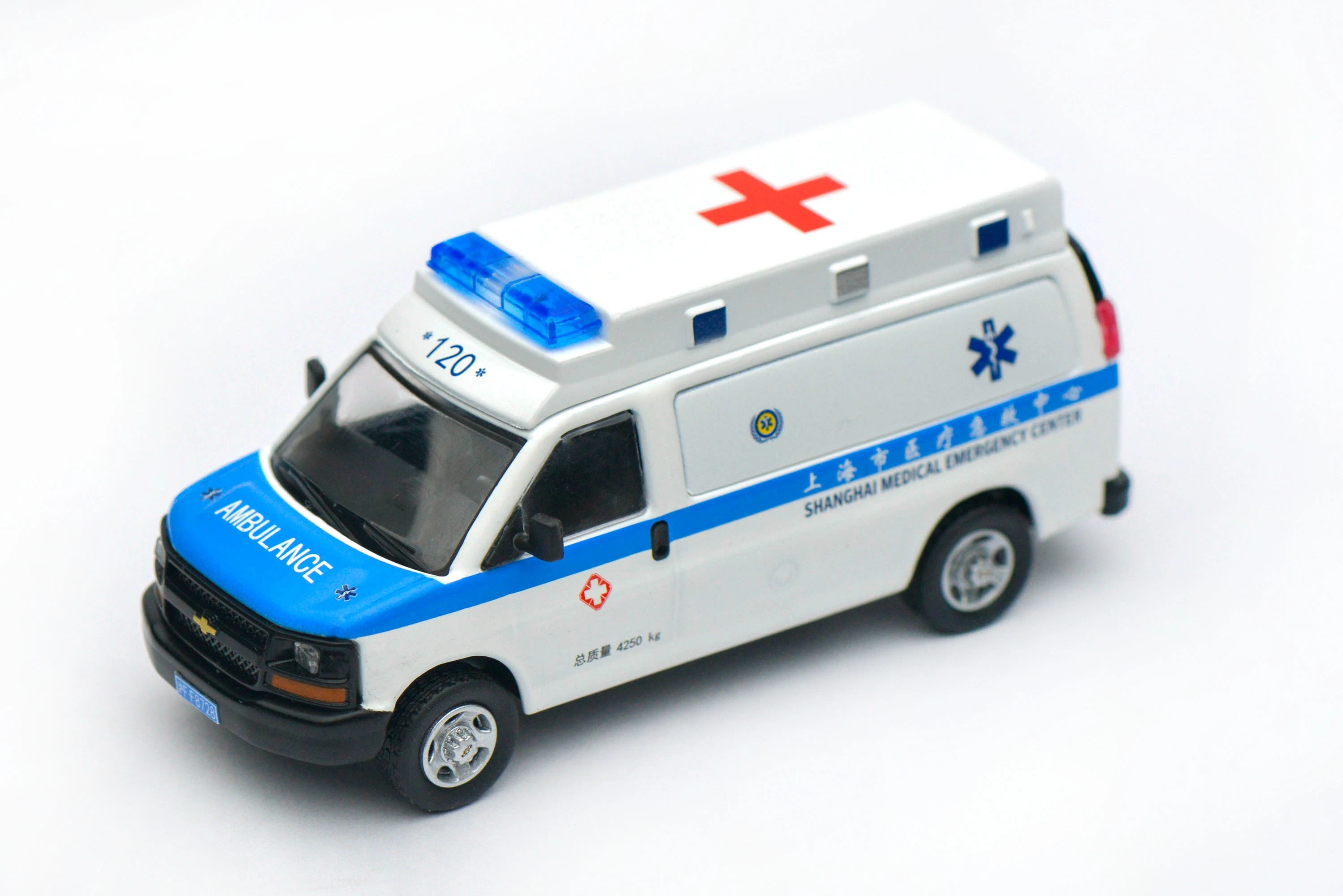 596 Model 1:64 Shanghai medical emergency vehicle Collection die cast alloy car model decoration gift