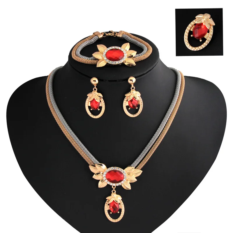 Vintage Clavicle Necklace Necklace Earrings Four Piece Set Weddings Party Casual Jewelry Set Gifts