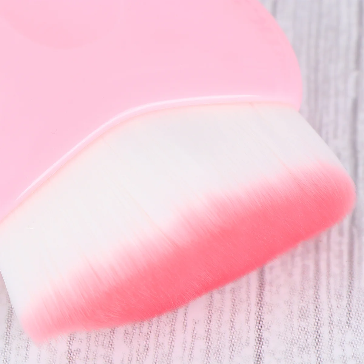 핑크색 손잡이가 있는 1개입 플랫 탑 메이크업 브러쉬, 파우더 파운데이션 블러셔 세트용 부드러운 흰색 브리슬, 눈썹용으로 이상적