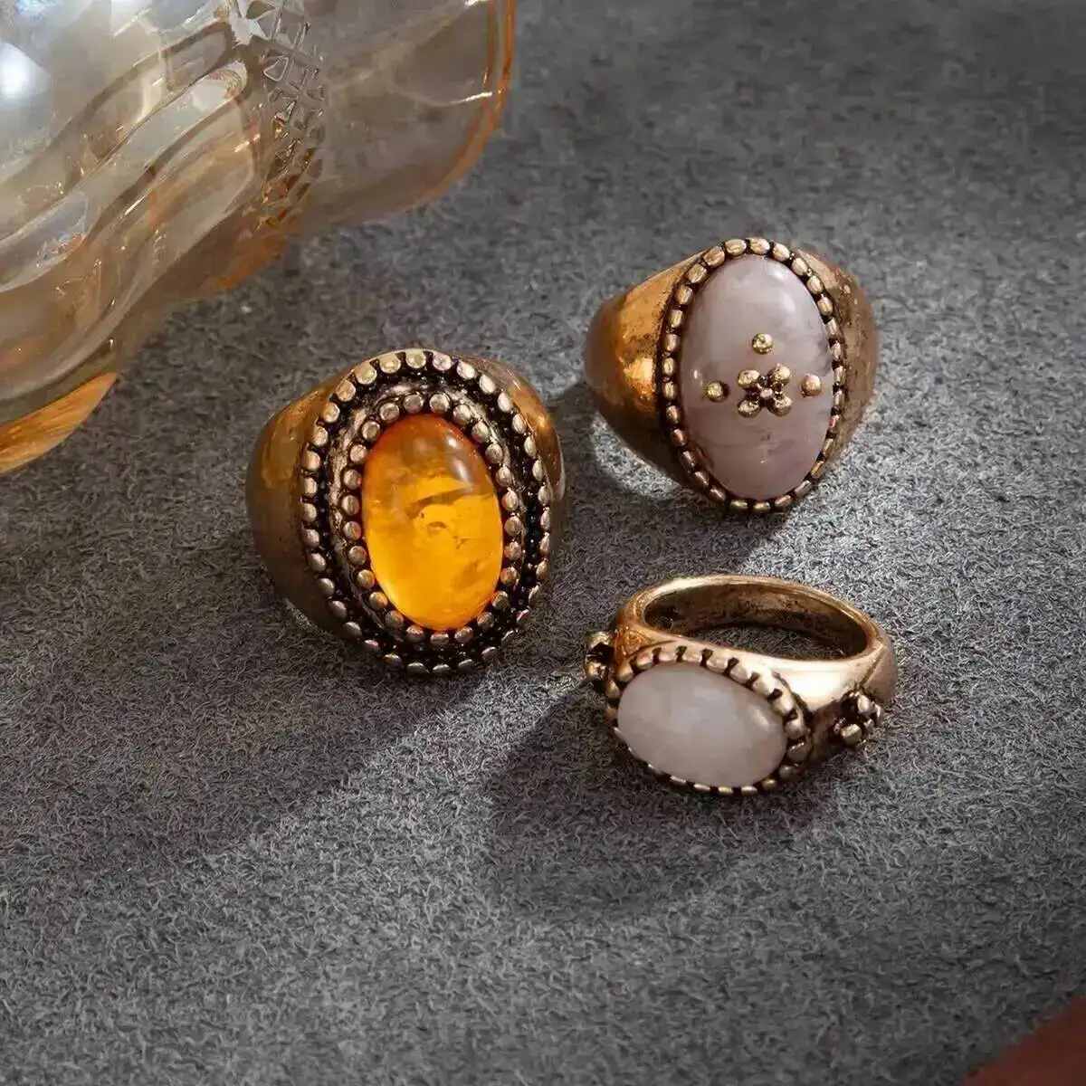 

Salircon 3 Pcs/Set Gothic Oval Resin Finger Rings Women Punk Geometric Gold Color Metal Ring Party Aesthetic Jewelry 2026 New