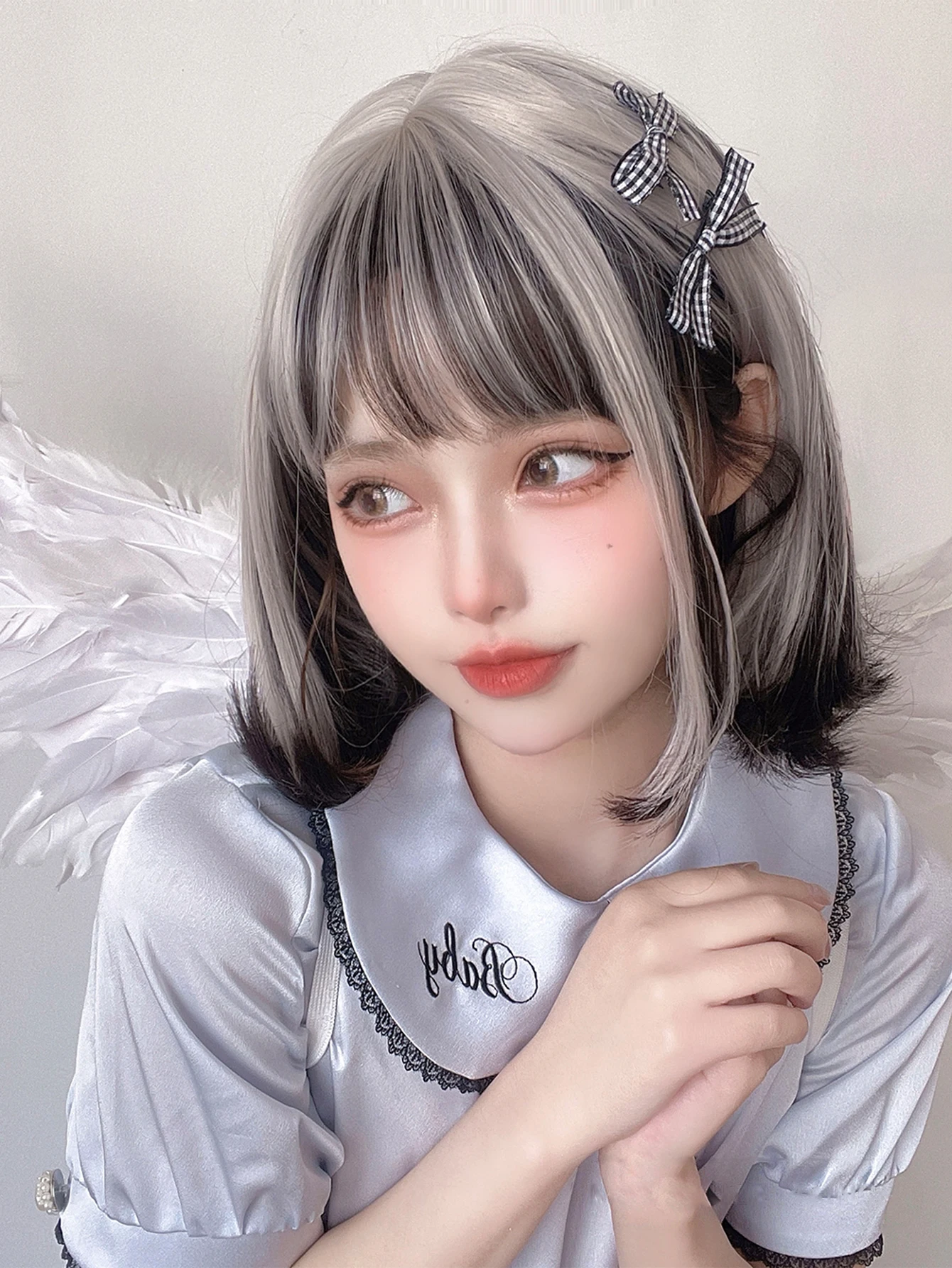 12Inch Silver Gray with Black Highlights Lolita Synthetic Wigs With Bang Short Natural Straight Hair For Women Heat Resistant