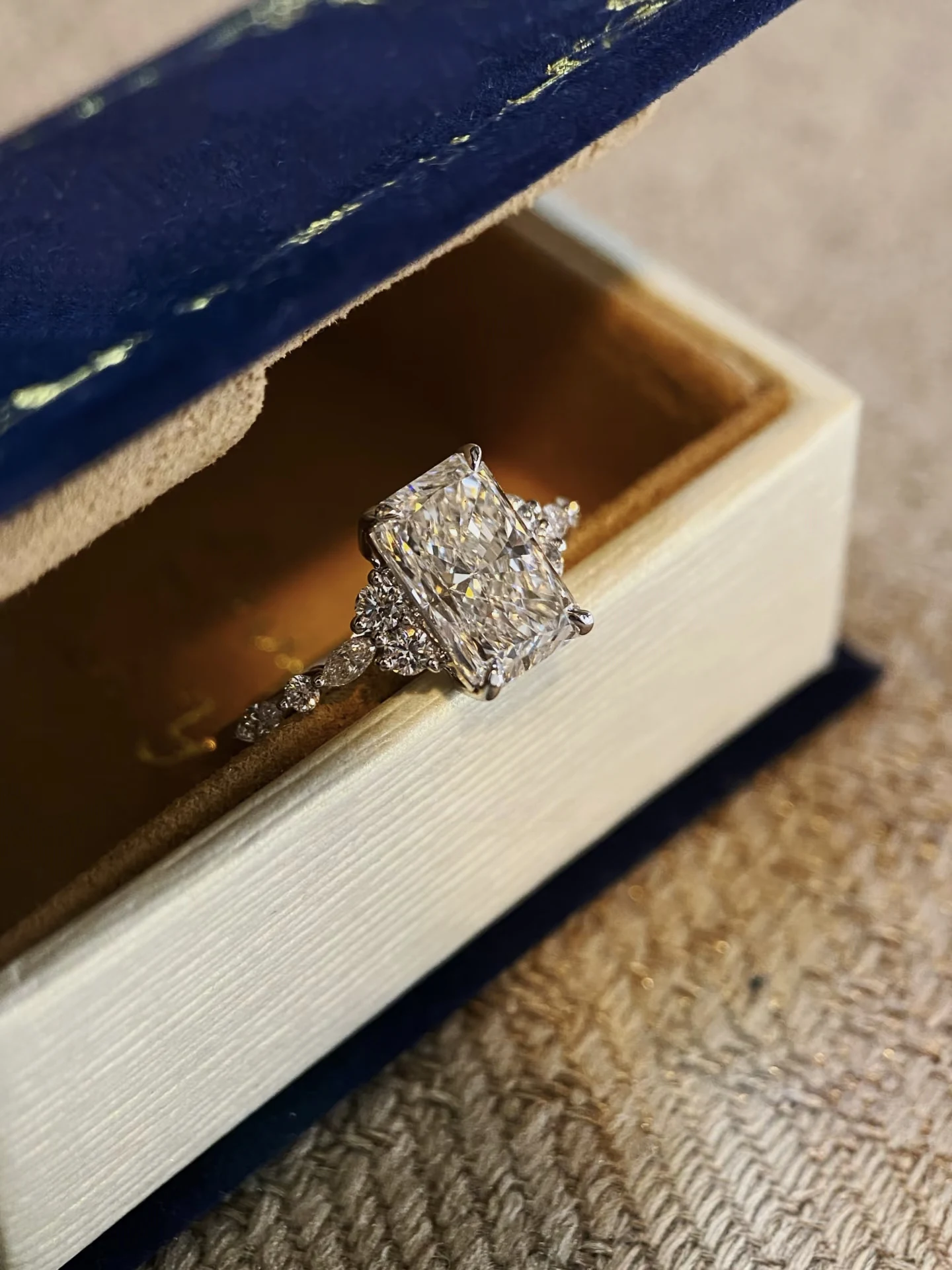 Laboratory Diamond … - image