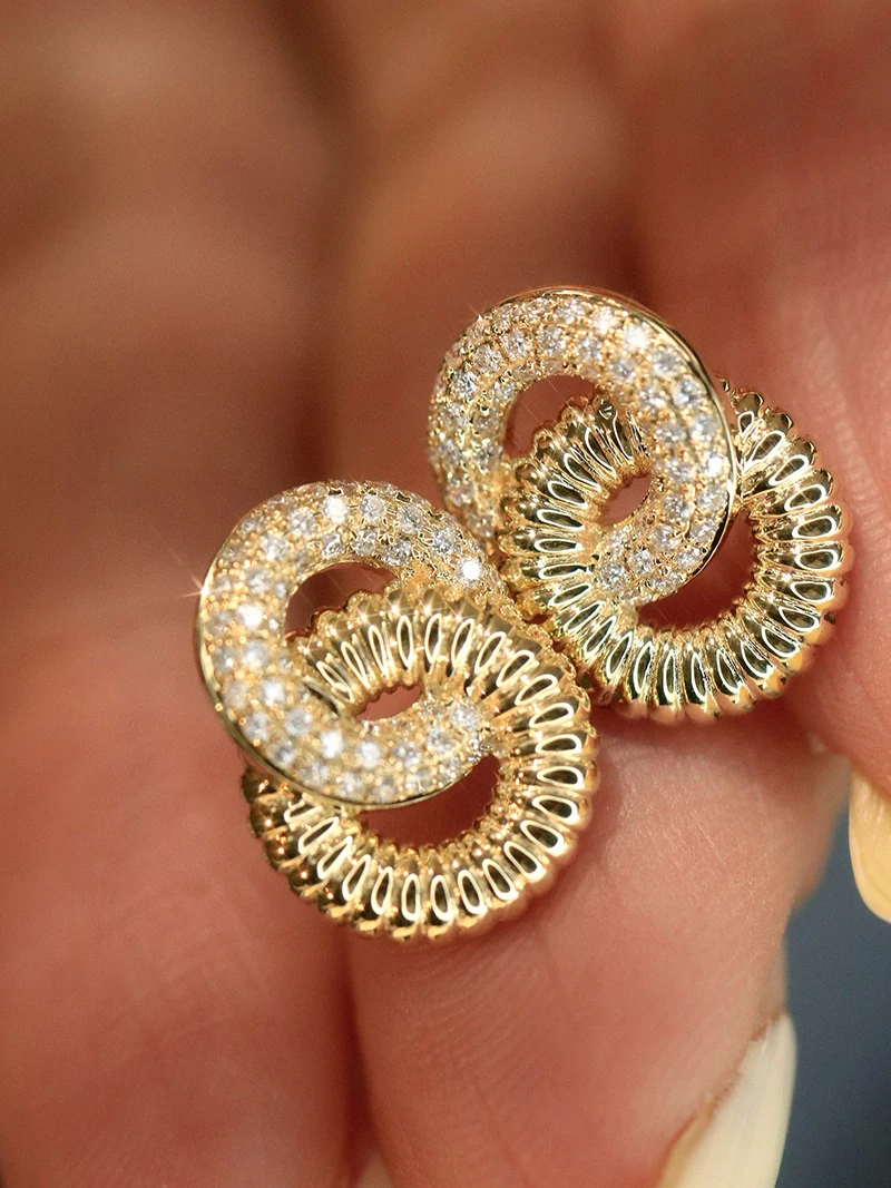 LUOWEND 100% 18K White/Yellow Gold Earrings Elegant Doughnut Shape Real Natural Diamond Stud Earrings for Women Fine Jewelry