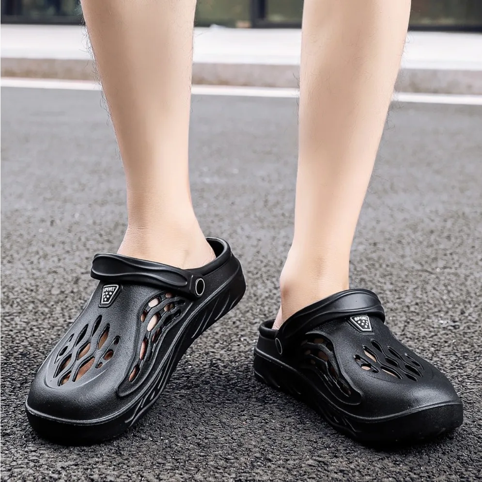 Men Sandals Summer Clogs EVA Garden Slippers Hole Shoes Beach Platform Sandals Couple Indoor House Bathroom Slides Plus Size