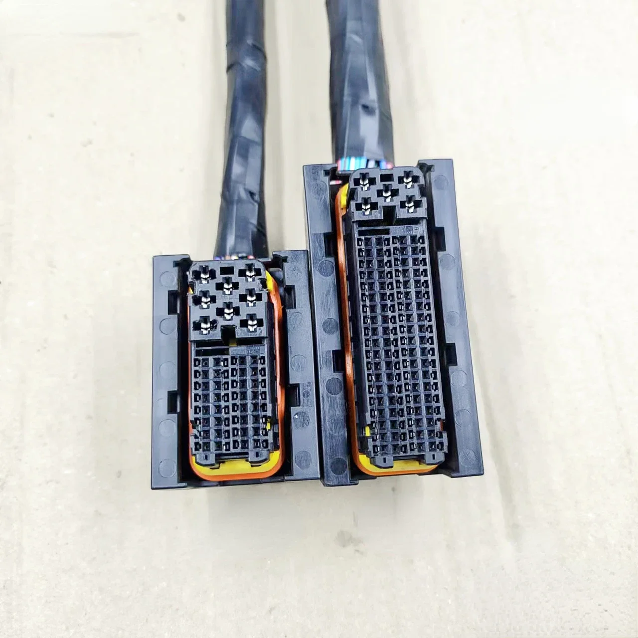For Isuzu 4HK1 Sumitomo 6WG1 Hitachi 6HK1 Komatsu Sany Excavator Universal Engine Version Computer Board Plug