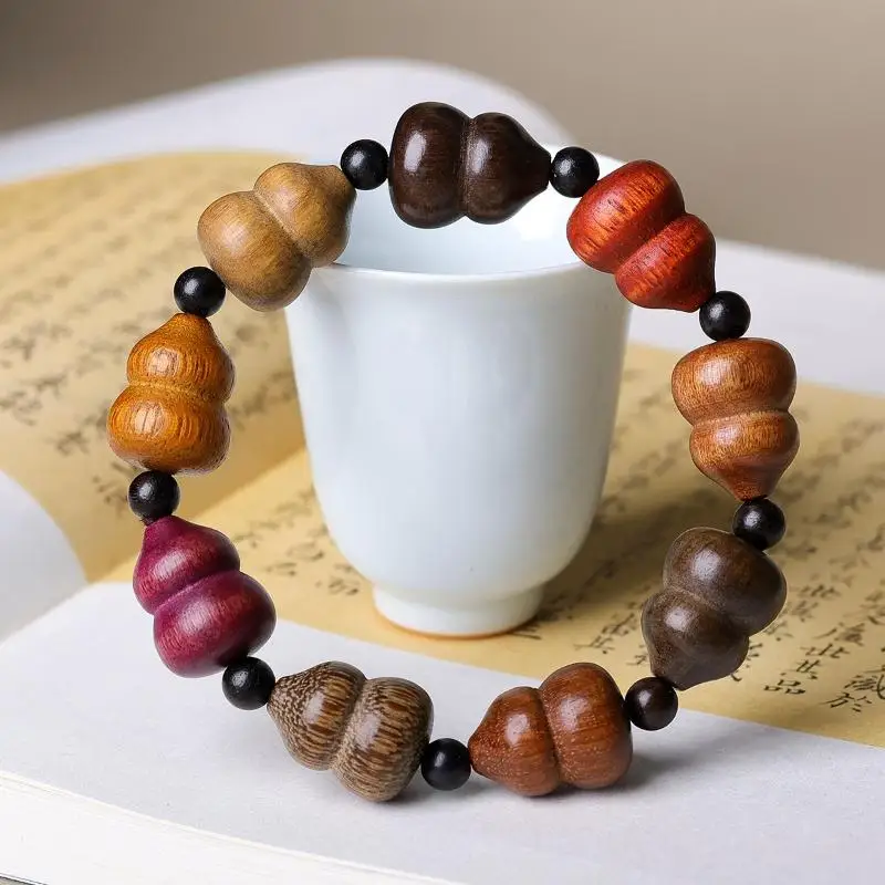 Natural Sandalwood Gourd Beaded Bracelet Natural Fragrance Handmade For Daily Wear Meditation Yoga Gifting
