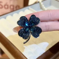 Fashion Corsage Rhinestone Four-Leaf Clover Brooches For Women Unisex Blue Plant Pin Clothes Accessories Banquet Daily Gifts