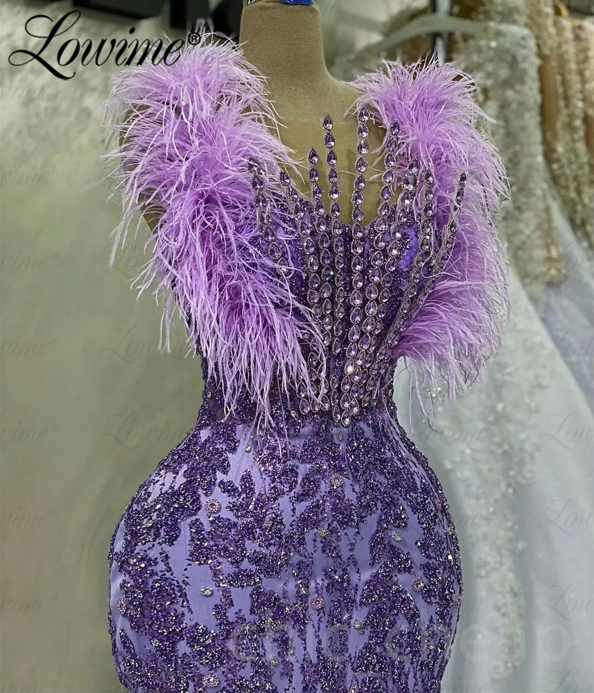 Vestido de noche púrpura con plumas de cristales, traje de sirena para fiesta, boda, graduación, celebridad, túnicas árabes de Dubái, novedad de 2023