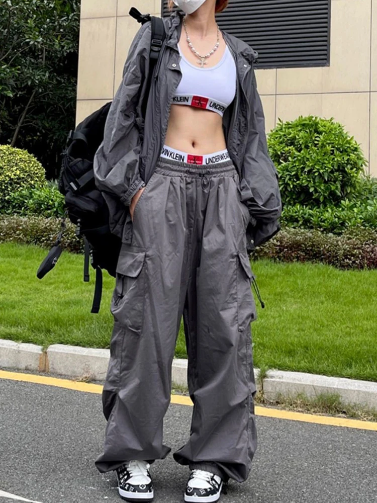Y2K المظلة السراويل السوداء النساء الهبي الشارع الشهير جيوب كبيرة الحجم البضائع السراويل Harajuku واسعة الساق فضفاض Sweatpants