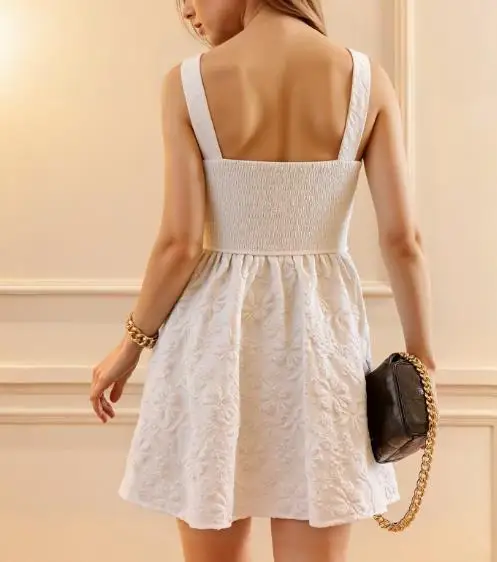 

2026 Elegant Sexy Retro Court Style Women's Jacquard Fabric with A Back and A Drawstring Style Versatile Dress for Women