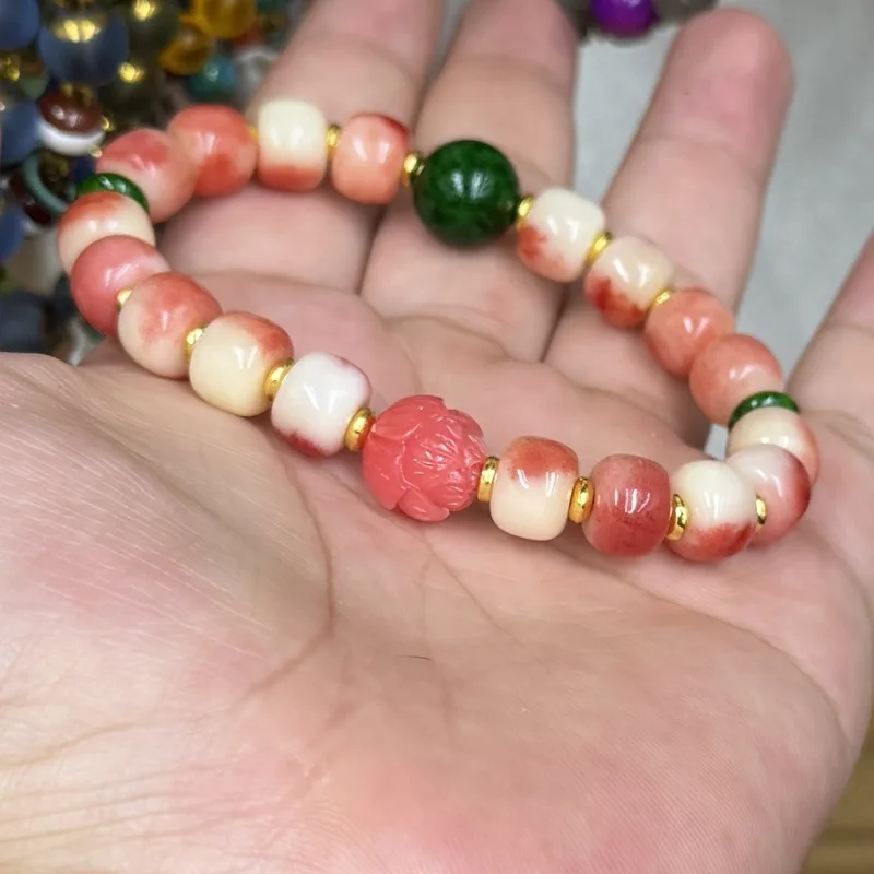 Half-horned cow bone single-loop bracelet with green dragon horn, a handcrafted Tibetan-style new ethnic accessory