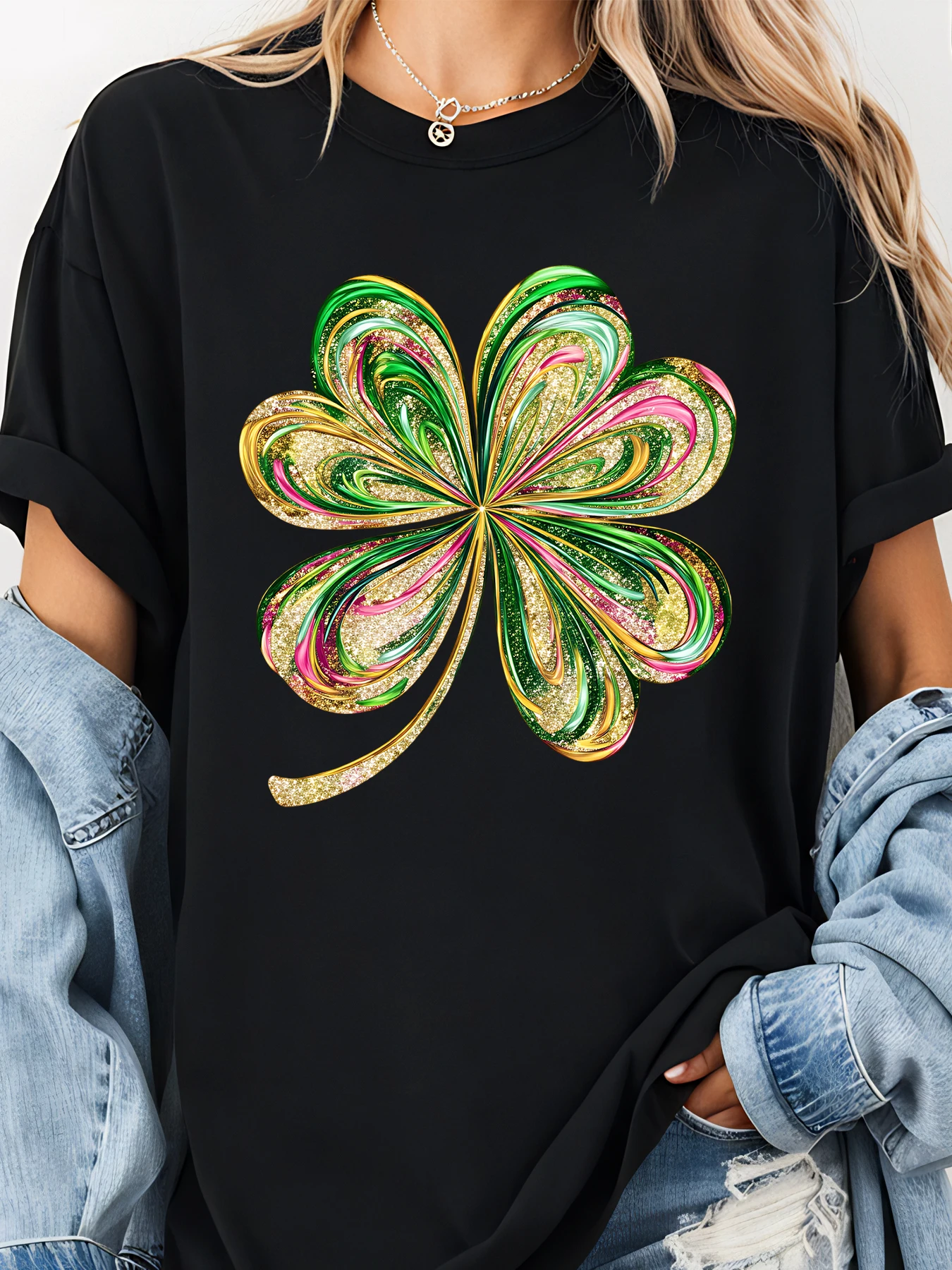 St Patrick's Day Shamrock Print T-Shirt With Glitter Detail Women Casual Wear Street Style Outfit