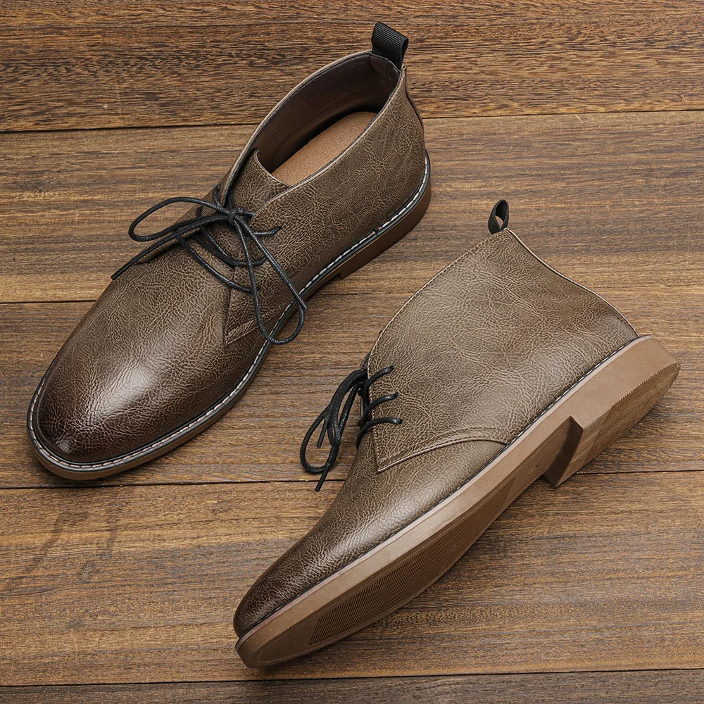New Retro Style Men Boots leather boots Men Ankle Desert Boots