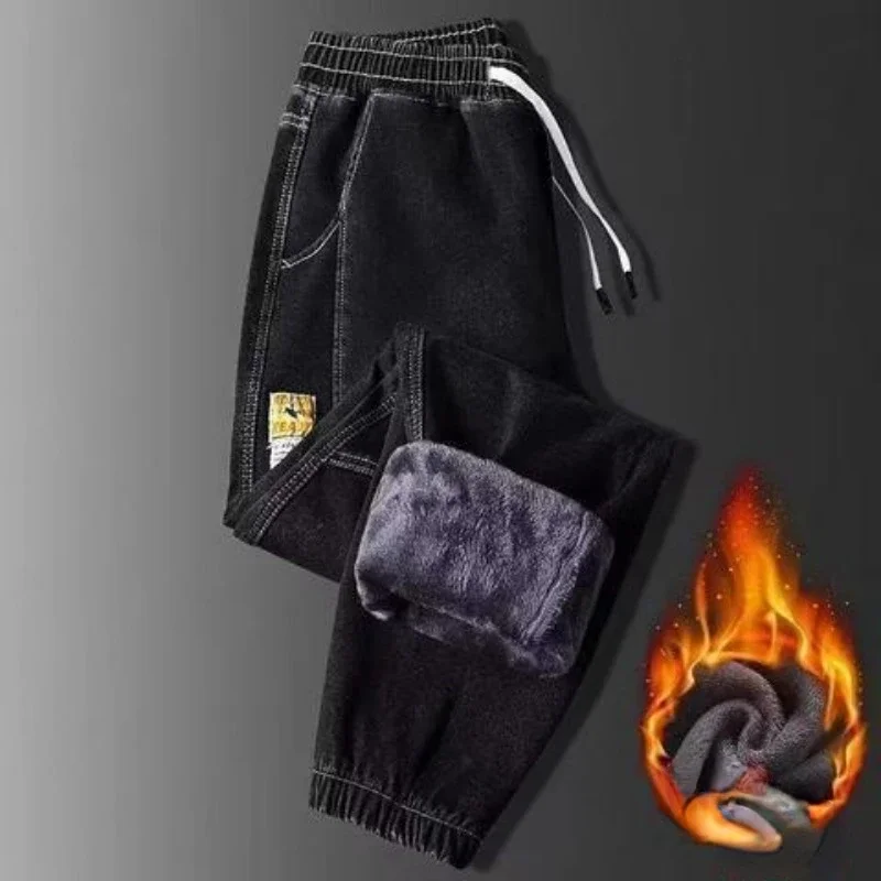 Neue Winter Warme Fleece Jeans Männer Harem Männer Jeans Stretch Baumwolle Dicke Samt Hosen Männer Blau Schwarz Casual Hosen Männlich