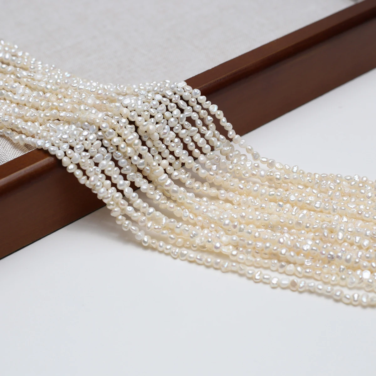 

3-4mm Irregularly Shaped Semi-finished Pearl Beads Natural Pearl Beads for Jewelry Making DIY Necklace Bracelet Accessories 36cm