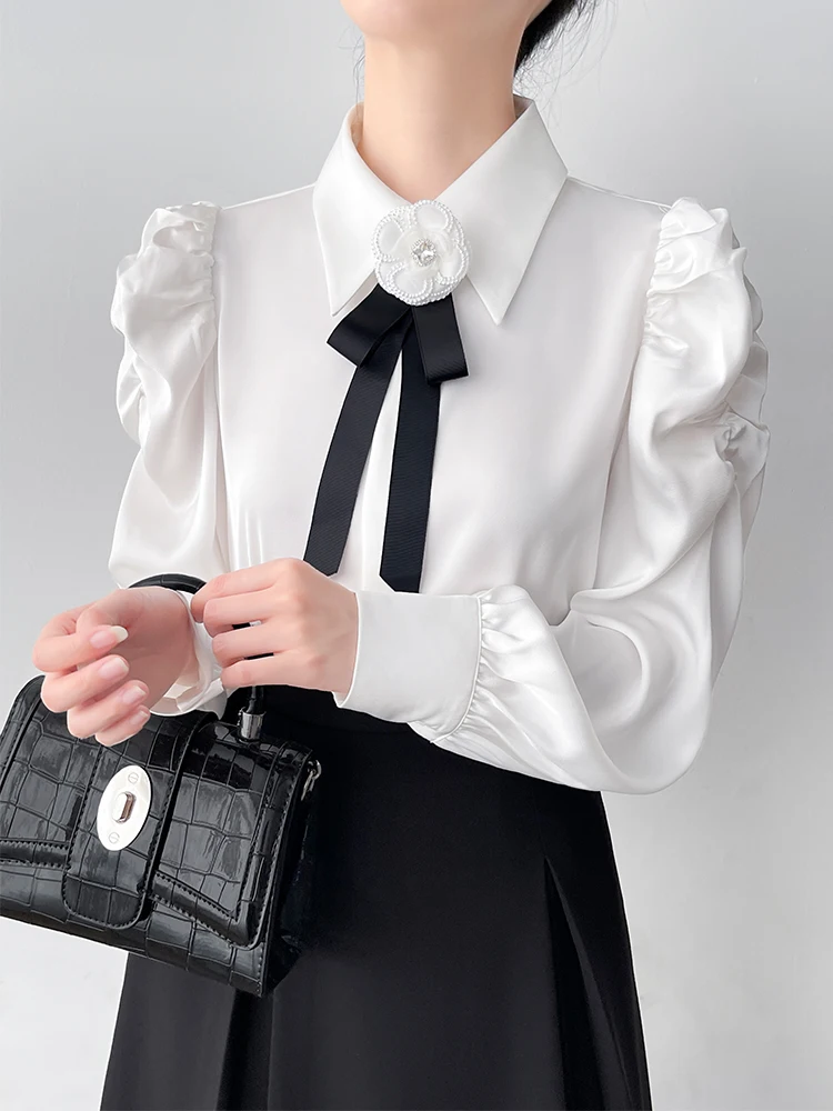 

Ele White Pleated Bubble Sve irt Women's Design Sensation Retro Charming Top Korean Faion Polyester Fiber 00%