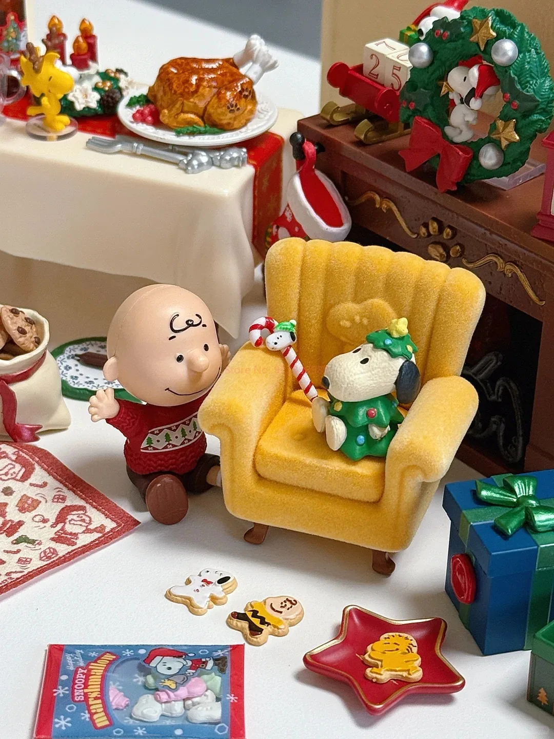 Originale Re-ment Notte di Natale Figura Padre Natale Scena della stanza familiare Kawaii Action Figure Collezione Ornamenti Modello