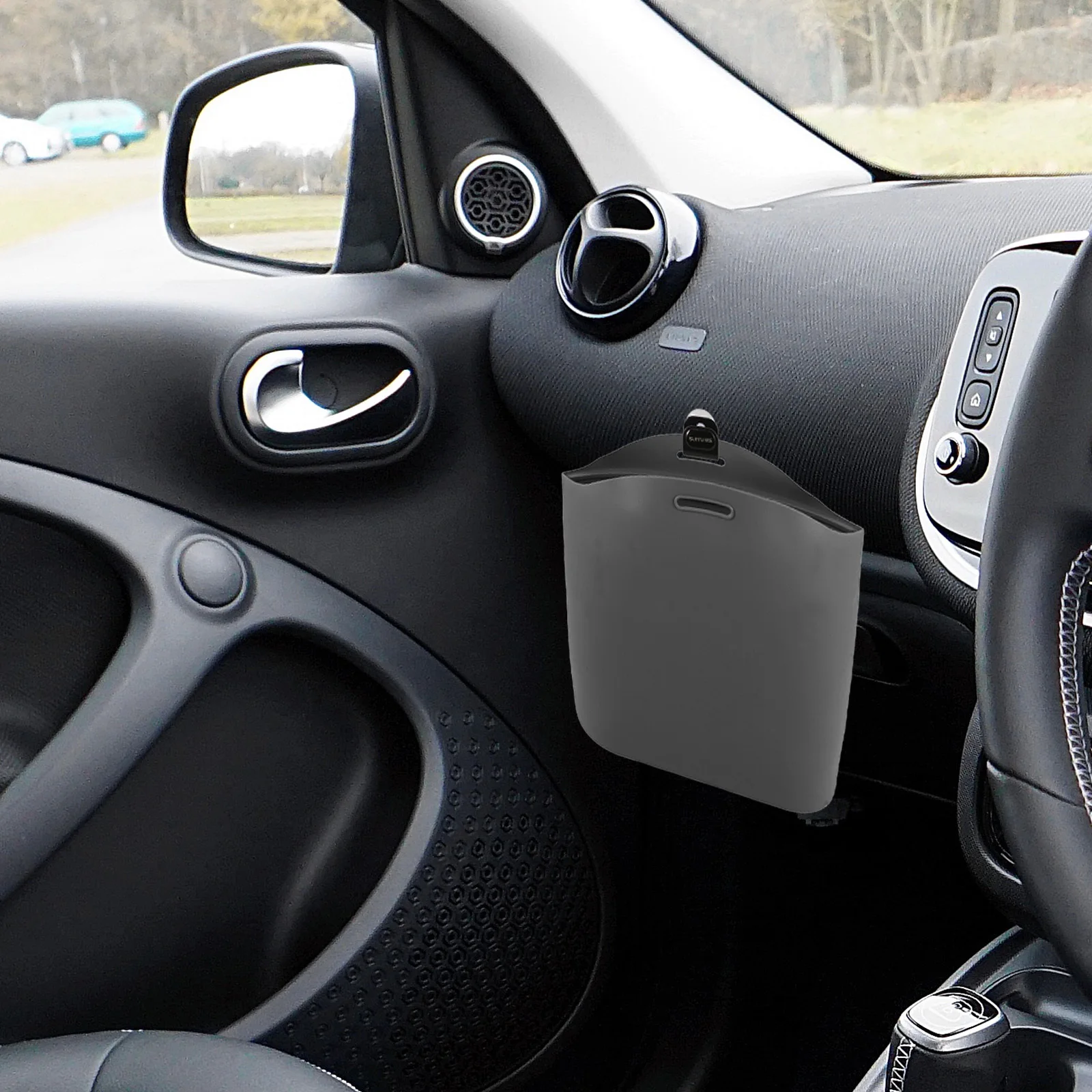 

Car Storage Bag Hanging Silicone Trash Can Large Capacity Car Garbage Container Organizer Vehicle Vehicle Trash Container