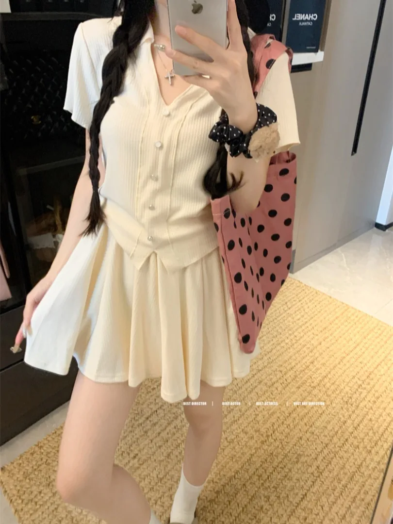 

Casual Suit Women's Summer Short-sleeved T-shirt High-waisted A-line Culottes Two-piece Set Fashion Female Clothes