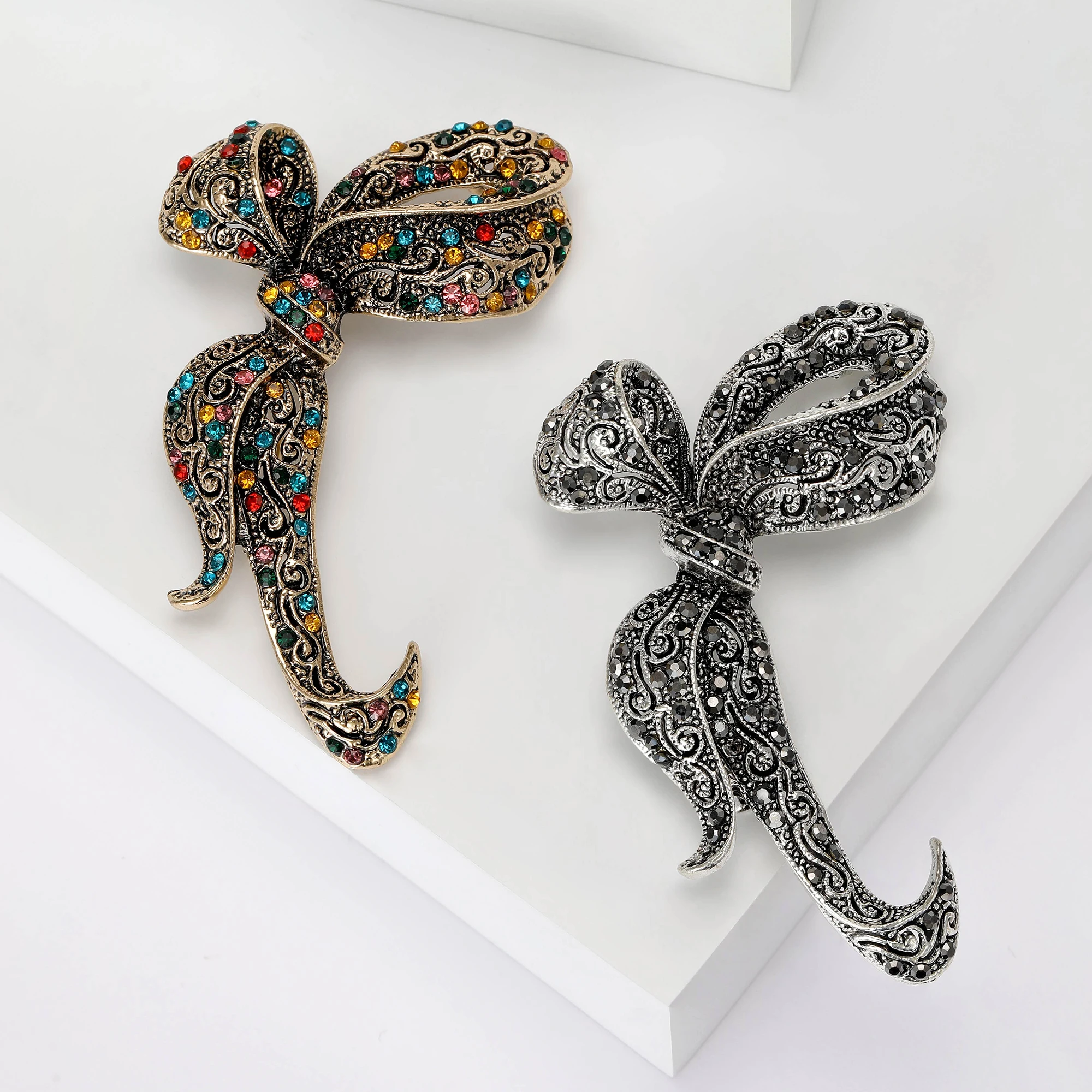 Trendy Rhinestone Bowknot Brooches for Women Rope Pins Office Party Friend Gifts Jewelry Accessories