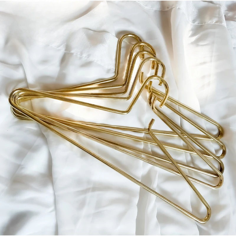 Wind gold brass clothes rack simple design clothes support metal is no