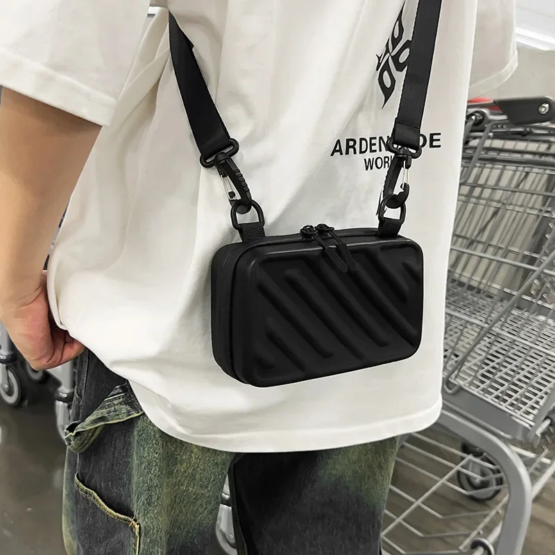 Fashionable Diagonal Striped Crossbody Bags for Men Trendy Box Bag Unisex Shoulder Phone bag Pressed Shell Men's Messenger bags