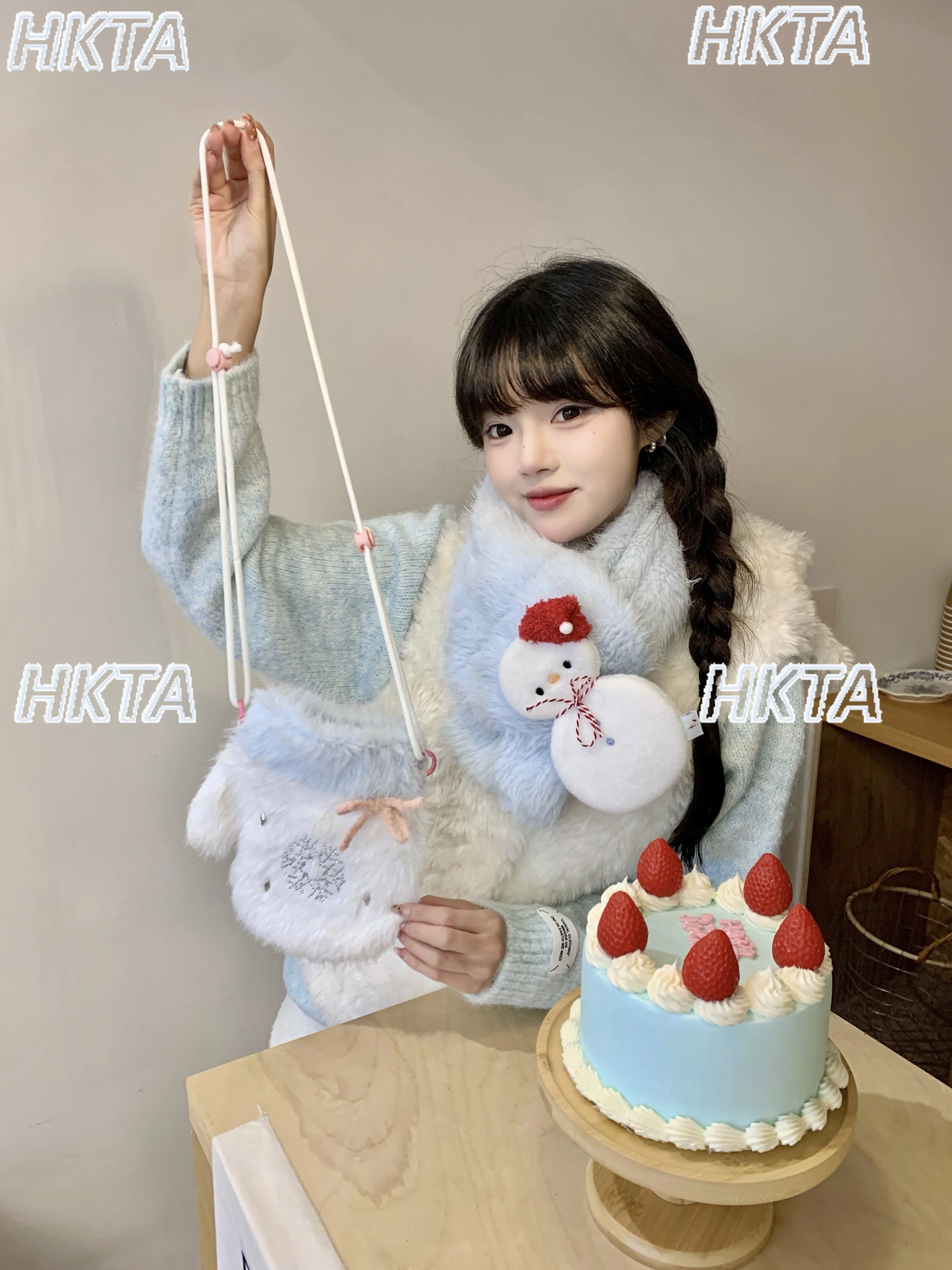 2025 الحلو لوليتا المطرزة الكرتون أفخم وشاح قفازات حقيبة حقيبة ساعي شتاء دافئ لطيف جديد عيد الميلاد السنة الجديدة وشاح المرأة