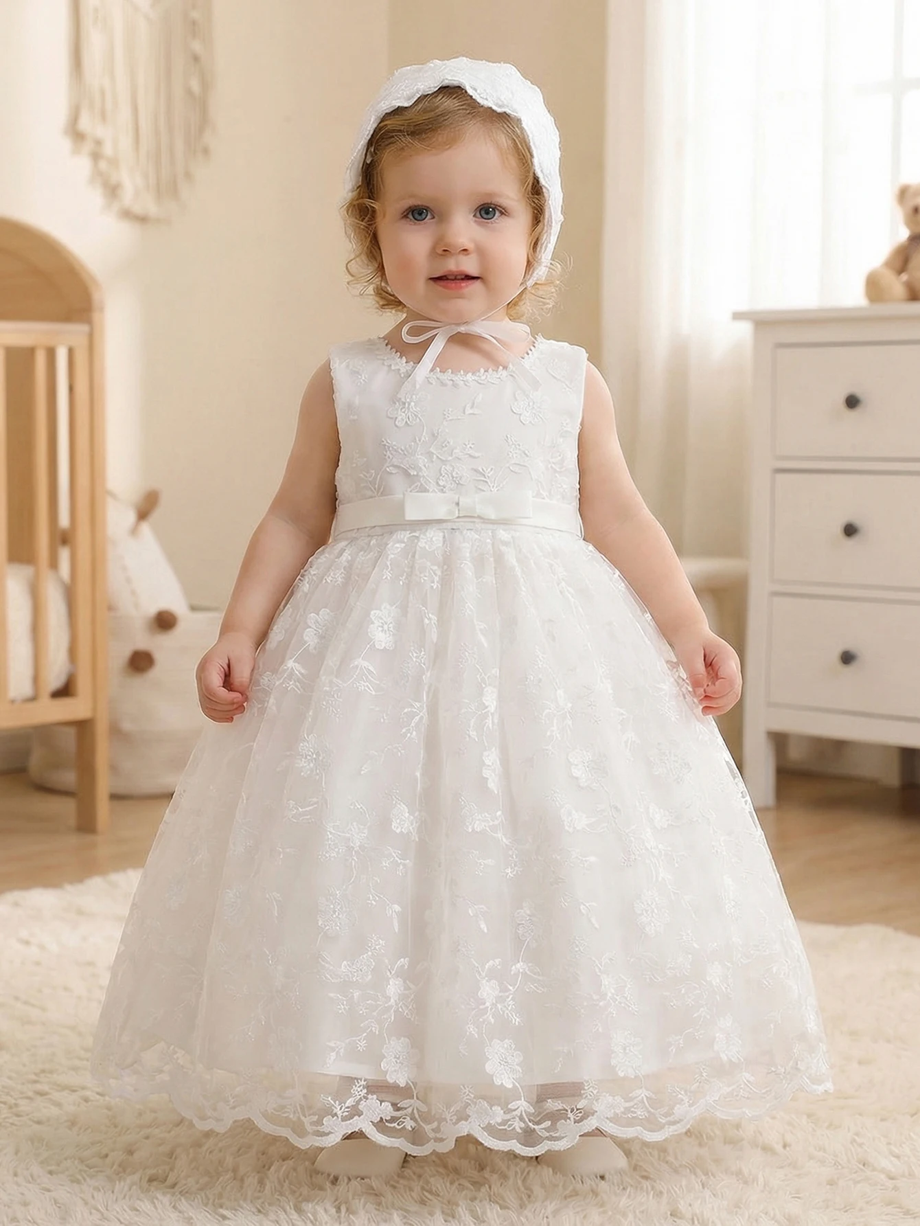Baby Girl Party Dress Newborn Baby Clothing Decorated with Lace-embroidered Flower&Bow Patterns,Princess Dress,Baptismal Gown
