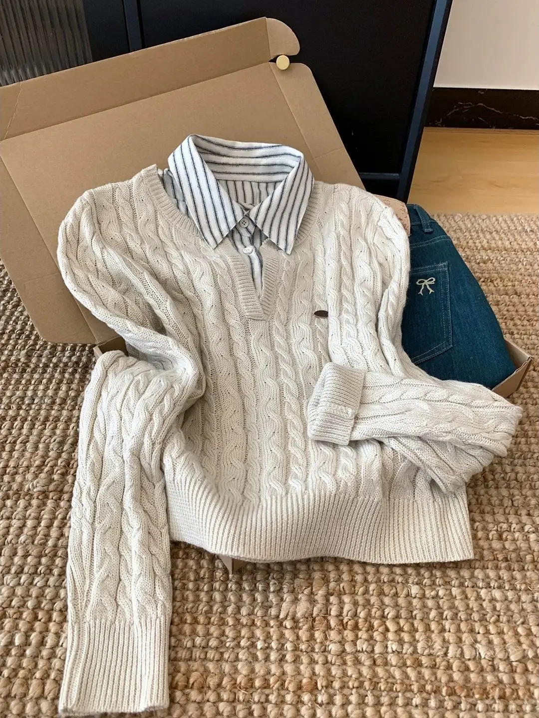 Loose Fit  Neck Sweater Korean Style Large Size College Trend Striped Fake Two-Piece Knitwear Light Beige Linen Pattern