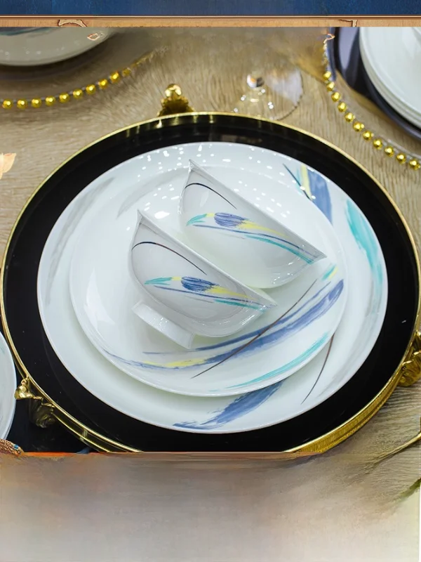 jingdezhen-cerc-dining-set-high-aesthetic-value-home-use-moving-luxury-dinnerware-combination-fre-sle-chinese-crt