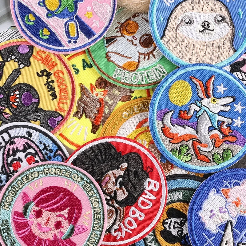 FZdiy Iron on Patches for Clothing Round Badge Cartoon Sloth Cat Dog Thermoadhesive Patch Sew on Embroidery Applique on Clothes