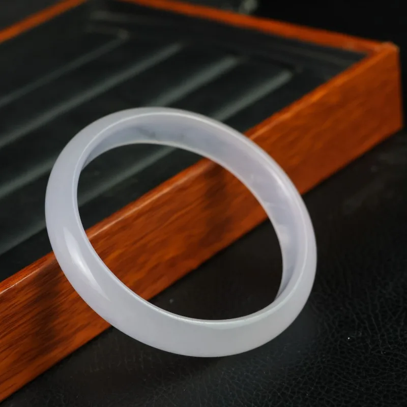 

Gao Bing Simple Flat Bracelet, Suitable for Daily Wear and Jade Bracelets