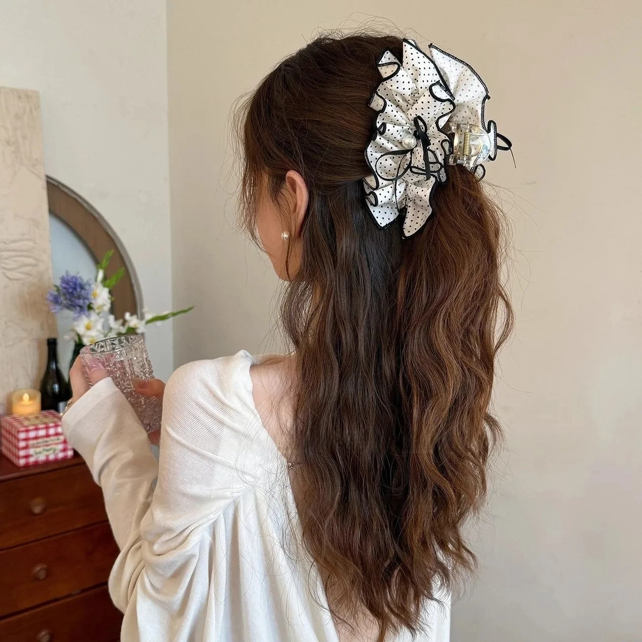 For Women Girls Sweet Large Hair Claw High Horse Tail Shark Clip Versatile Fluffy Polka Dots Hair Clip Fashion Hair Accessories