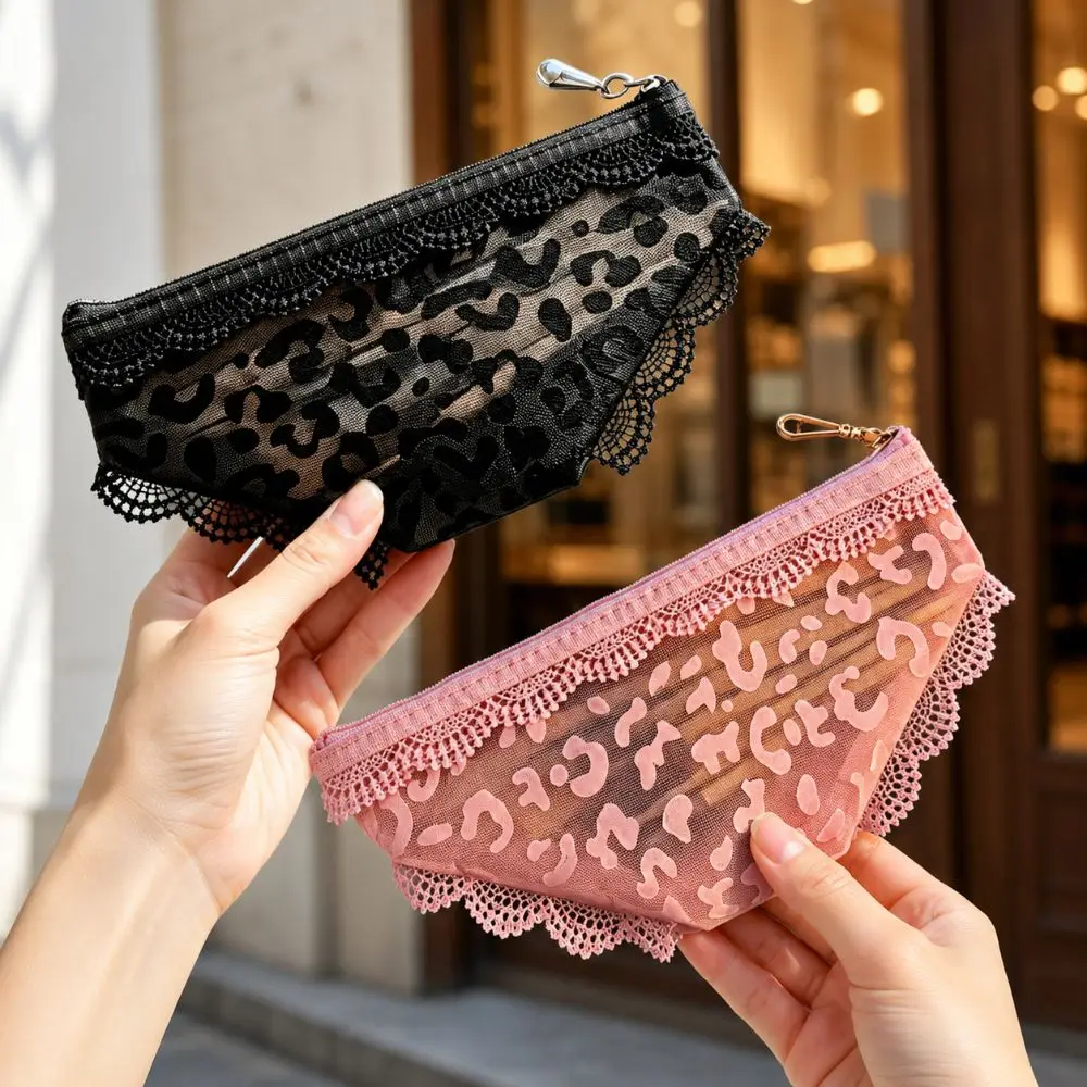 Unique Bikini Briefs Shape Cosmetic Bag Mesh Transparent Makeup Storage Pouch Lace Heart Y2K Toiletry Bag Storage for Travel