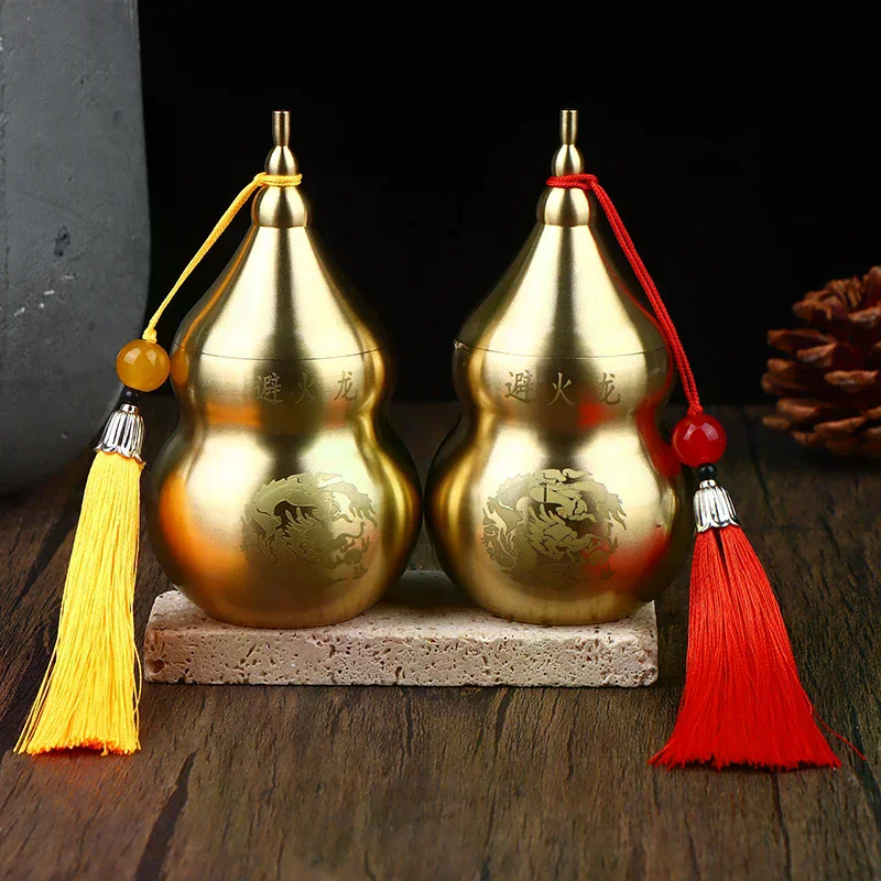 Ornement Feng Shui en forme de gourde en laiton avec pompon, décoratif à collectionner pour la prospérité et la longévité, décoration de bureau et de maison